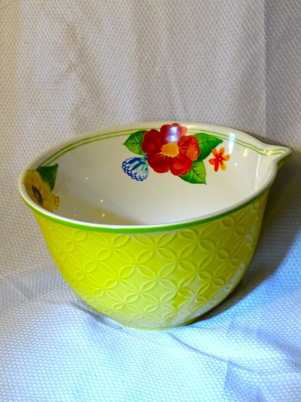 Bright Yellow Patterned Mixing Bowl with Floral Inside
